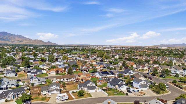 3366 S SHALISE CIR, West Valley City, UT 84120