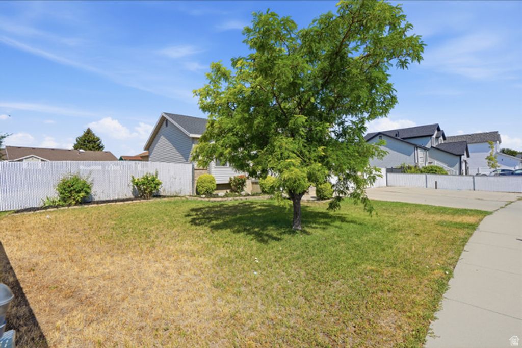 3366 S SHALISE CIR, West Valley City, UT 84120 — photo 3