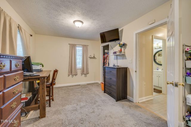 329 Westfield Drive, Kingsport, TN 37664