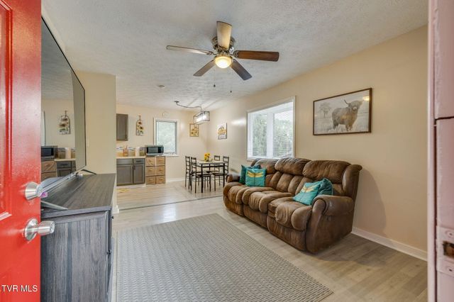 329 Westfield Drive, Kingsport, TN 37664