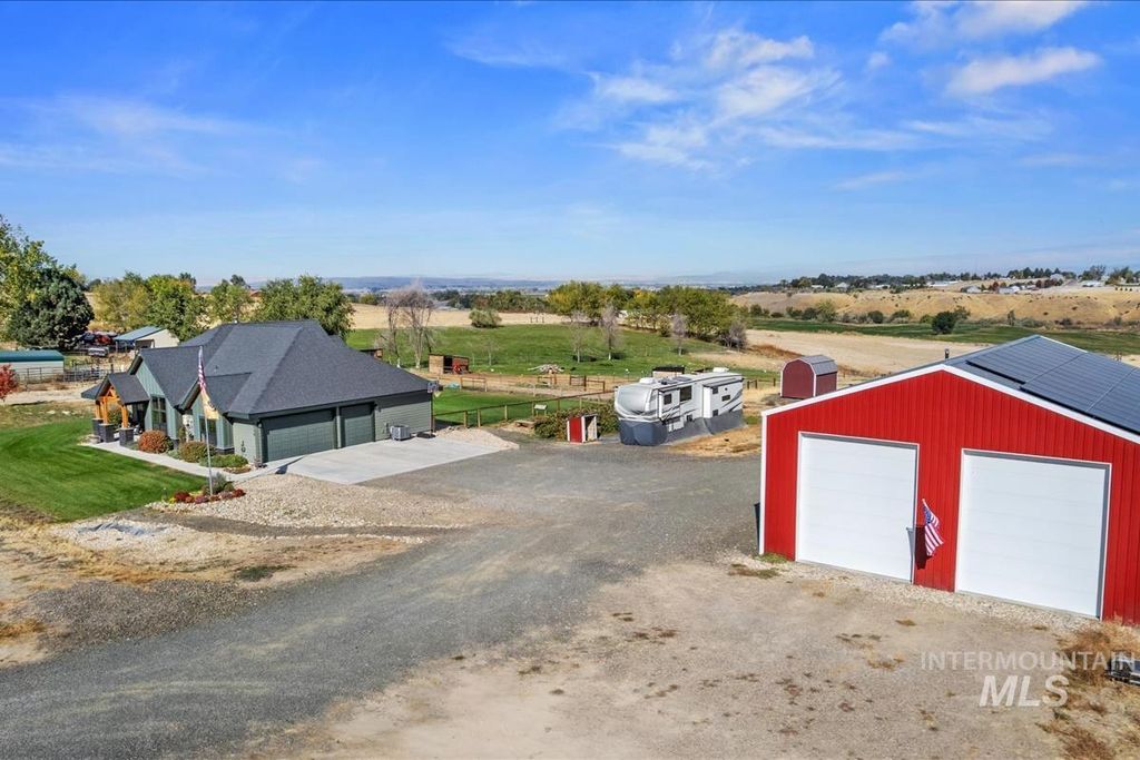 1730 Fairview Ave, Fruitland, ID 83619 photo 2