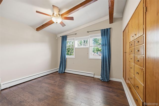 10470 King Road, Springfield Charter Township, MI 48350