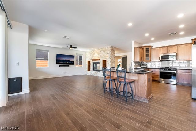 10206 Cider Mill Road, Las Vegas, NV 89135