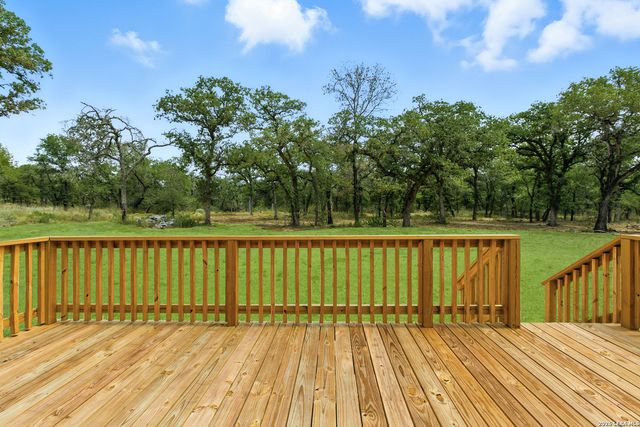 2218 Stevens Rd, Somerset, TX 78069