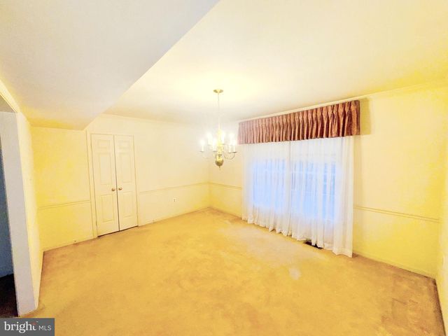 1605 HUTCHINSON LN, Silver Spring, MD 20906