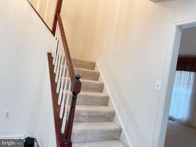 1605 HUTCHINSON LN, Silver Spring, MD 20906