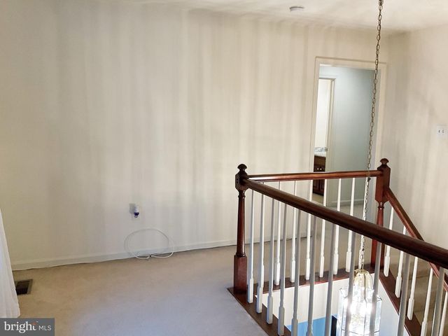 1605 HUTCHINSON LN, Silver Spring, MD 20906