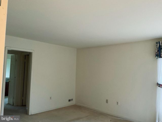 1605 HUTCHINSON LN, Silver Spring, MD 20906