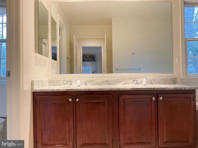 1605 HUTCHINSON LN, Silver Spring, MD 20906