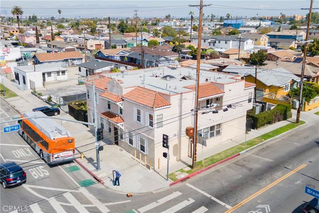 9124 S Broadway, Los Angeles, CA 90003