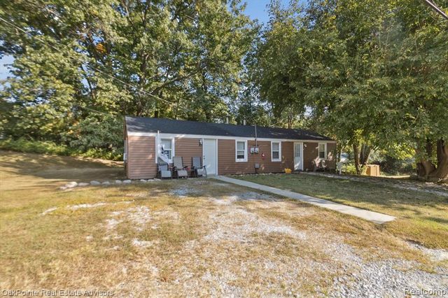 11429 Frey Court, Whitmore Lake, MI 48116