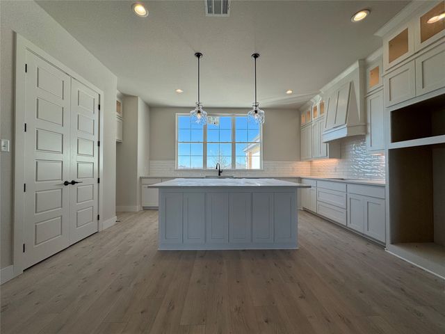 12984 Little Wolf, Godley, TX 76044