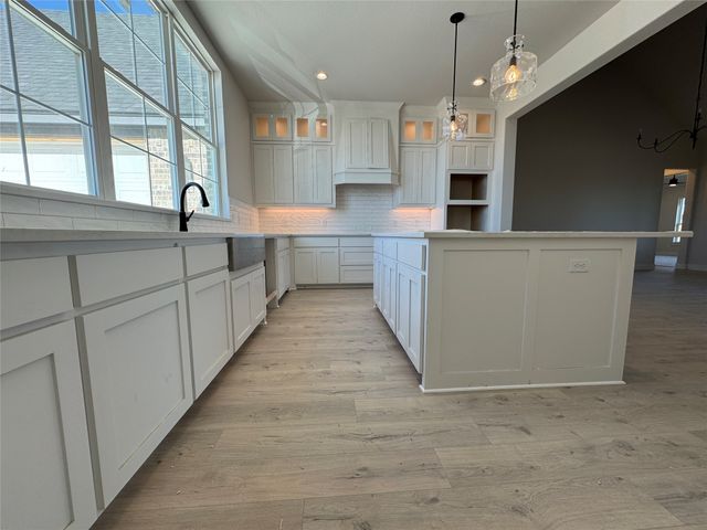 12984 Little Wolf, Godley, TX 76044