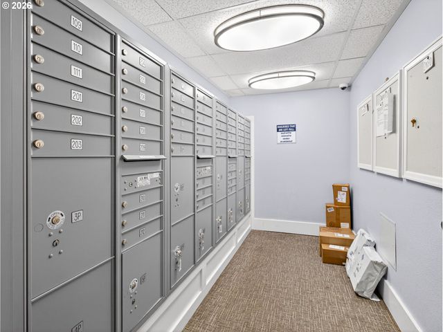 1829 Nw LOVEJOY St 312, Portland, OR 97209