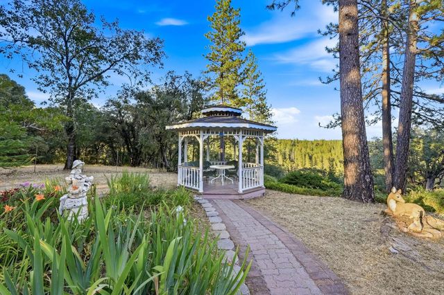 19623 Casa Loma, Grass Valley, CA 95945
