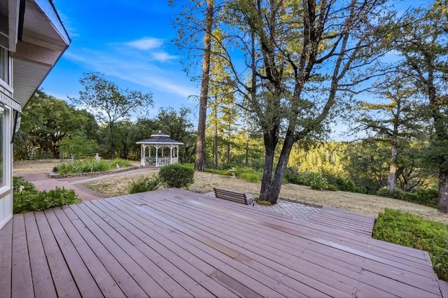 19623 Casa Loma, Grass Valley, CA 95945