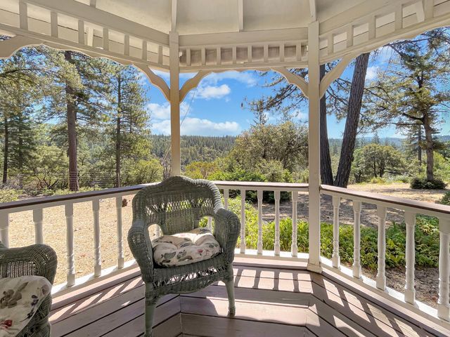 19623 Casa Loma, Grass Valley, CA 95945