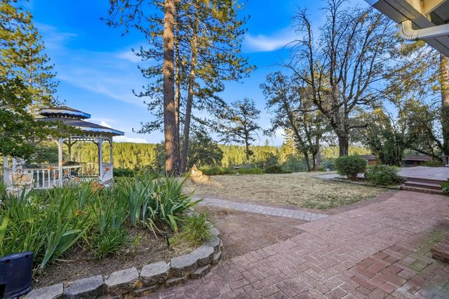 19623 Casa Loma, Grass Valley, CA 95945