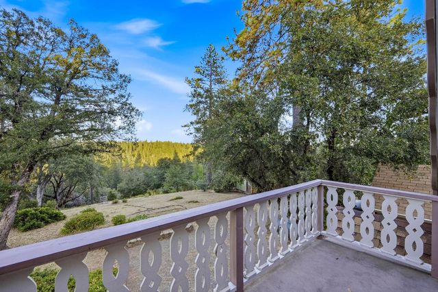 19623 Casa Loma, Grass Valley, CA 95945