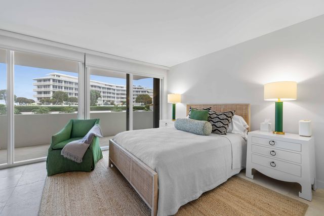 130 Sunrise Avenue 201, Palm Beach, FL 33480