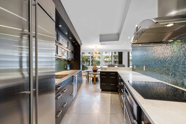 130 Sunrise Avenue 201, Palm Beach, FL 33480