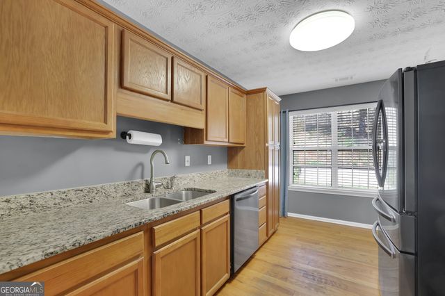 2932 Lake Hollow Road, Gainesville, GA 30501