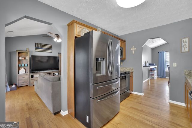 2932 Lake Hollow Road, Gainesville, GA 30501