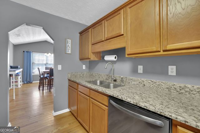 2932 Lake Hollow Road, Gainesville, GA 30501