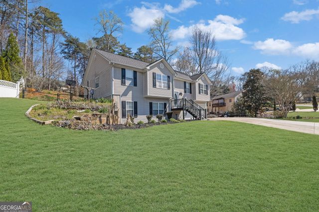 2932 Lake Hollow Road, Gainesville, GA 30501