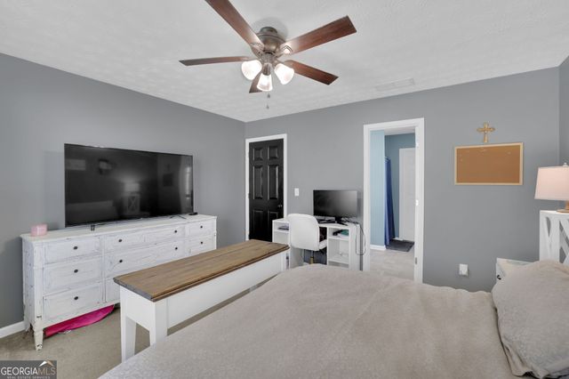 2932 Lake Hollow Road, Gainesville, GA 30501