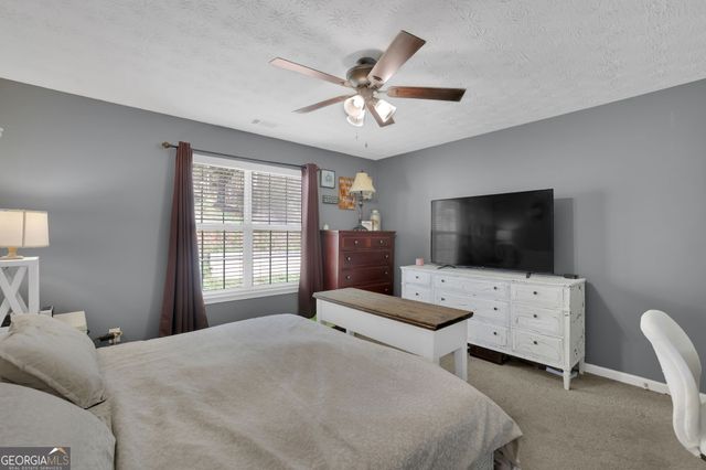 2932 Lake Hollow Road, Gainesville, GA 30501