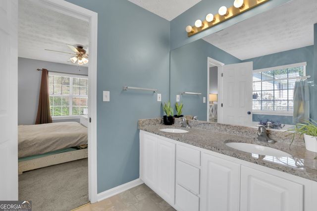 2932 Lake Hollow Road, Gainesville, GA 30501