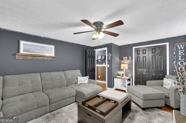 2932 Lake Hollow Road, Gainesville, GA 30501