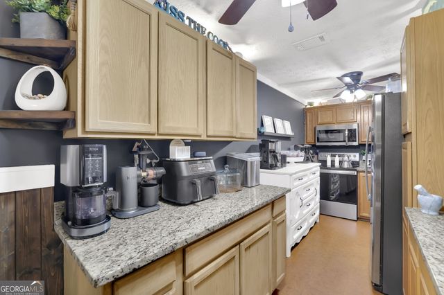 2932 Lake Hollow Road, Gainesville, GA 30501