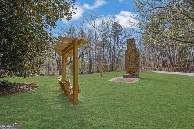 2932 Lake Hollow Road, Gainesville, GA 30501