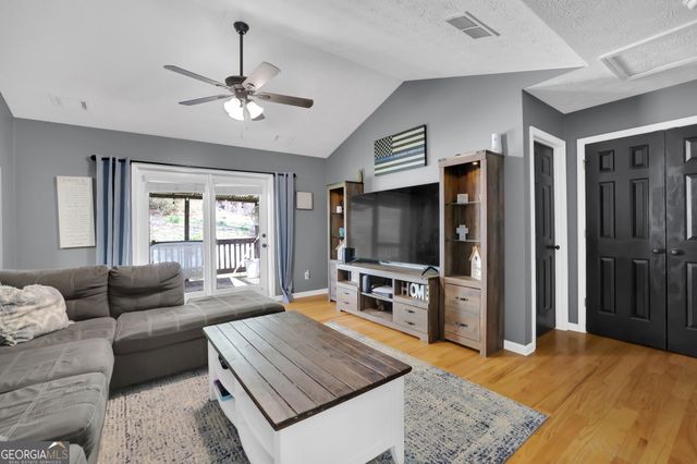 2932 Lake Hollow Road, Gainesville, GA 30501