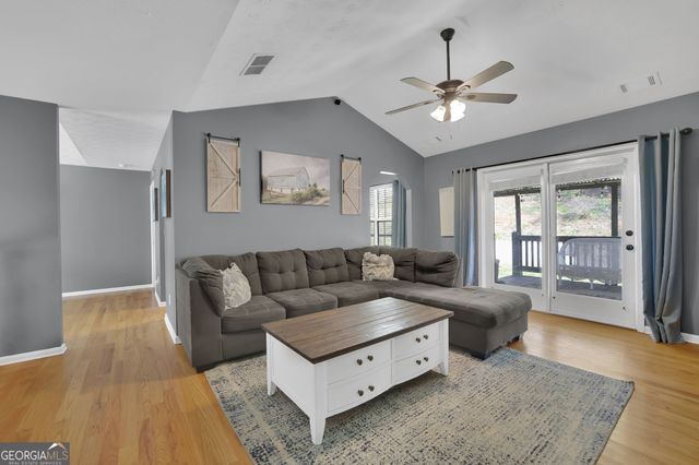 2932 Lake Hollow Road, Gainesville, GA 30501