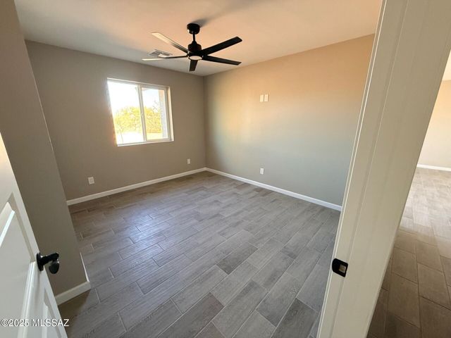 3105 W Green Park Drive, Benson, AZ 85602