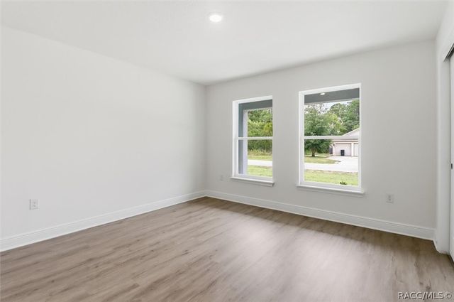 593 W Heronsbill Lane, Dunnellon, FL 34434