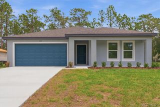 593 W Heronsbill Lane, Dunnellon, FL 34434