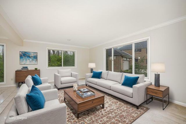 3949 Waldenwood Drive, Ann Arbor, MI 48105