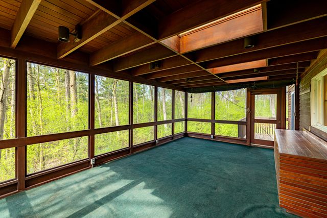 3949 Waldenwood Drive, Ann Arbor, MI 48105