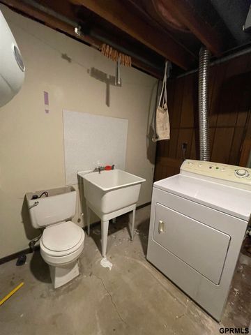 4324 81 Avenue Circle, Omaha, NE 68134