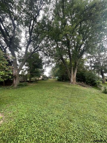 4324 81 Avenue Circle, Omaha, NE 68134