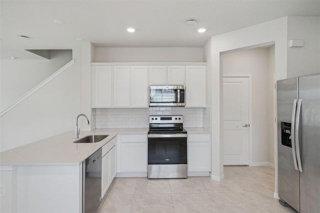 2771 FETCHING TRAIL, Davenport, FL 33896