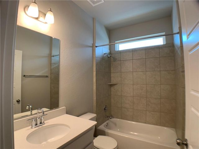 237 Michaelis DR, Leander, TX 78641