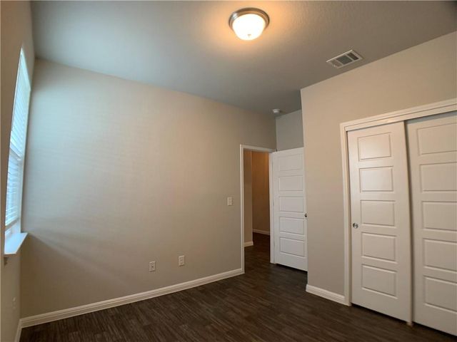 237 Michaelis DR, Leander, TX 78641