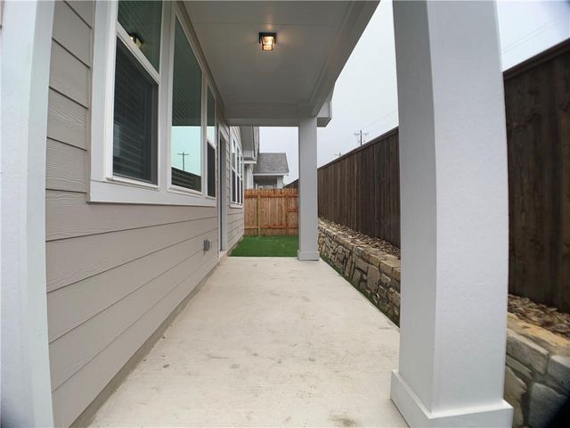 237 Michaelis DR, Leander, TX 78641