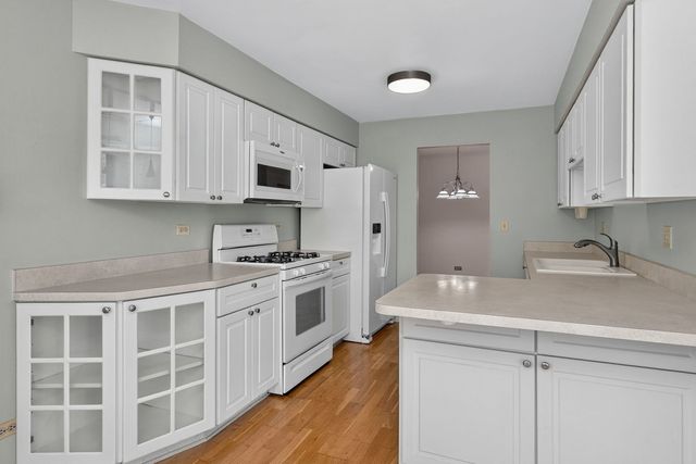 0N069 Windermere Road 2305, Winfield, IL 60190