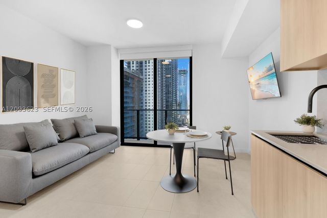 121 NE 5th St 2409, Miami, FL 33132